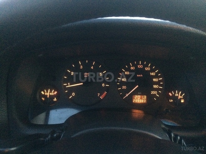 Opel Astra 1998, 300,000 km - 1.6 l - Bakı