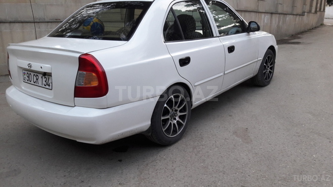 Hyundai Accent 2002, 175,000 km - 1.6 л - Bakı