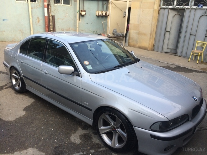 BMW 535 2002, 196,000 km - 3.5 l - Bakı