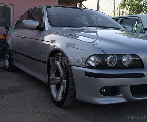 BMW 535 2002, 196,000 km - 3.5 l - Bakı