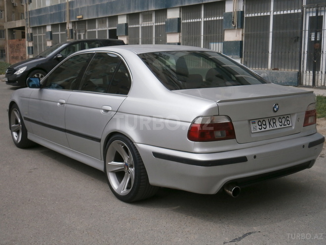 BMW 535 2002, 196,000 km - 3.5 l - Bakı