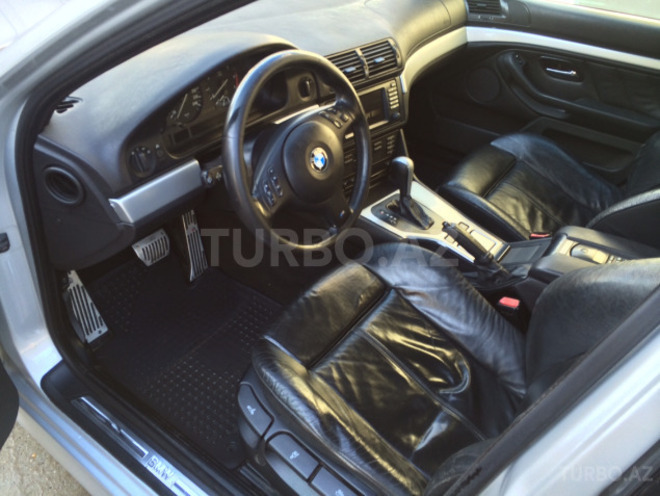 BMW 535 2002, 196,000 km - 3.5 l - Bakı