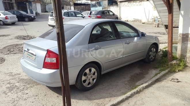 Kia  2005, 118,000 km - 2.0 l - Bakı