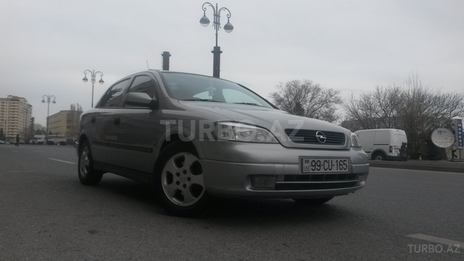 Opel Astra 2000, 130,000 km - 2.0 l - Bakı