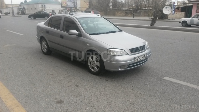 Opel Astra 2000, 130,000 km - 2.0 l - Bakı