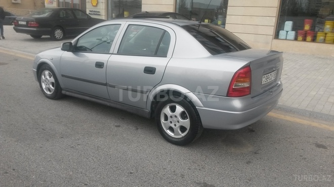 Opel Astra 2000, 130,000 km - 2.0 l - Bakı
