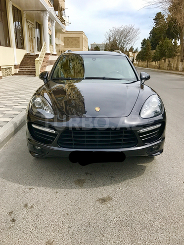 Porsche Cayenne 2013, 39,500 km - 4.8 l - Bakı