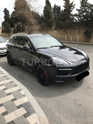 Porsche Cayenne 2013, 39,500 km - 4.8 l - Bakı
