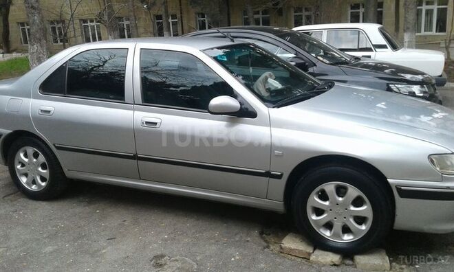 Peugeot 406 2002, 200,000 km - 2.0 l - Bakı