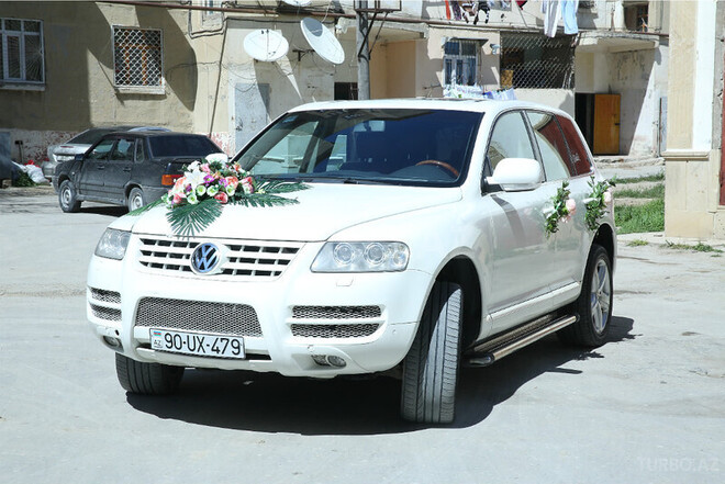 Volkswagen Touareg 2006, 230,000 km - 3.2 l - Bakı