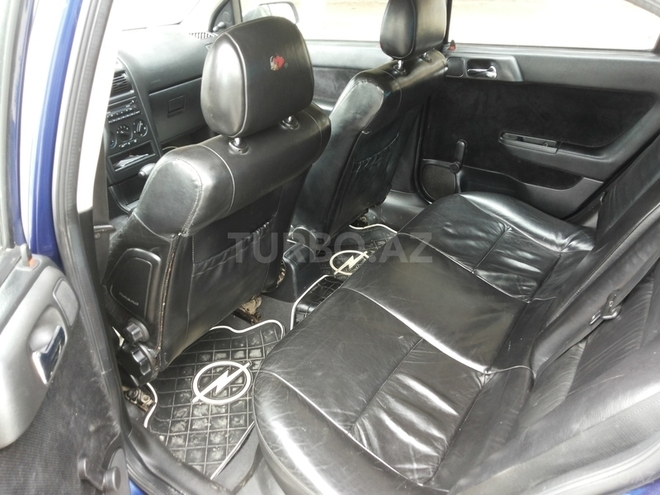 Opel Astra 2003, 195,000 km - 1.6 l - Bakı