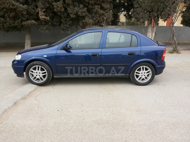 Opel Astra 2003, 195,000 km - 1.6 l - Bakı