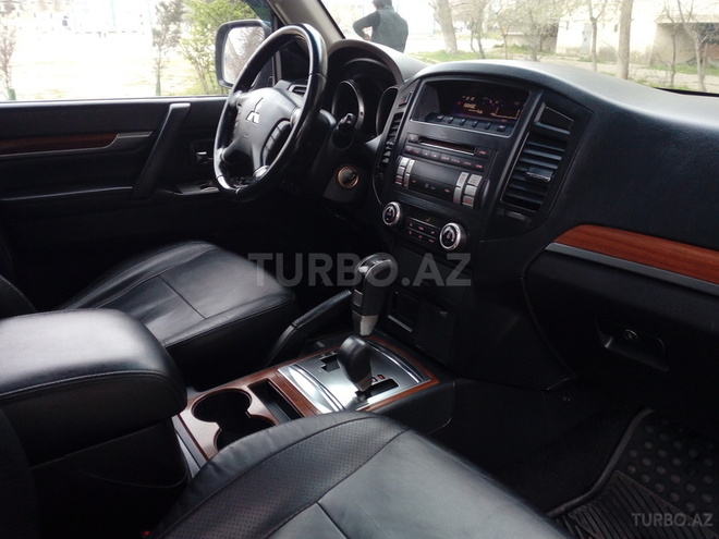 Mitsubishi Pajero 2008, 125,000 km - 3.0 l - Sumqayıt