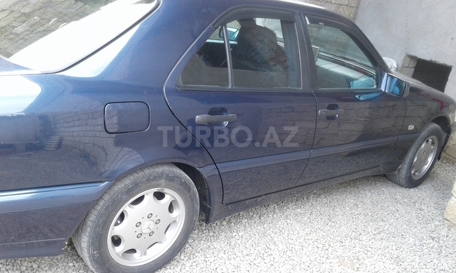 Mercedes C 200 1998, 236,000 km - 2.0 l - Bakı
