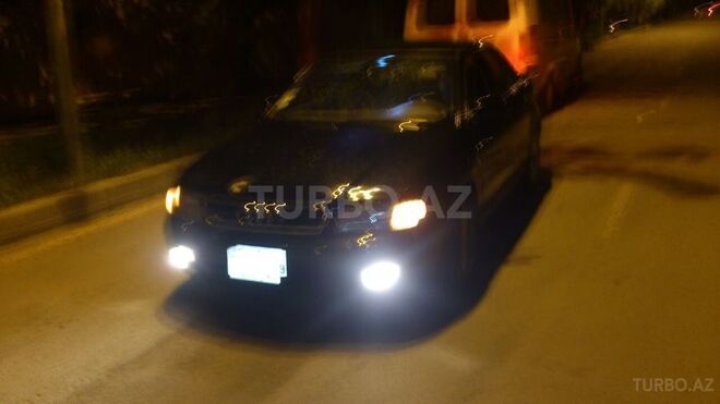 Audi A4 1998, 245,143 km - 1.8 l - Mingəçevir
