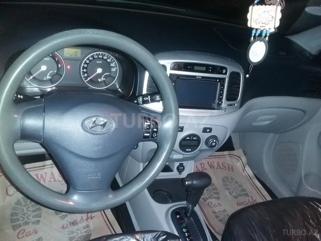Hyundai Accent 2006, 273,512 km - 1.6 л - Şəki