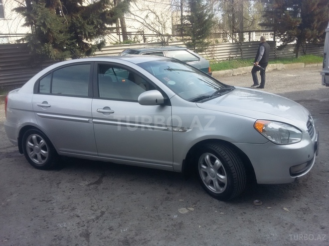 Hyundai Accent 2006, 273,512 km - 1.6 л - Şəki