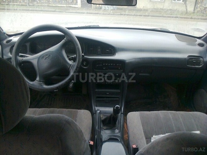 Hyundai Sonata 1998, 200,000 km - 2.0 l - Quba