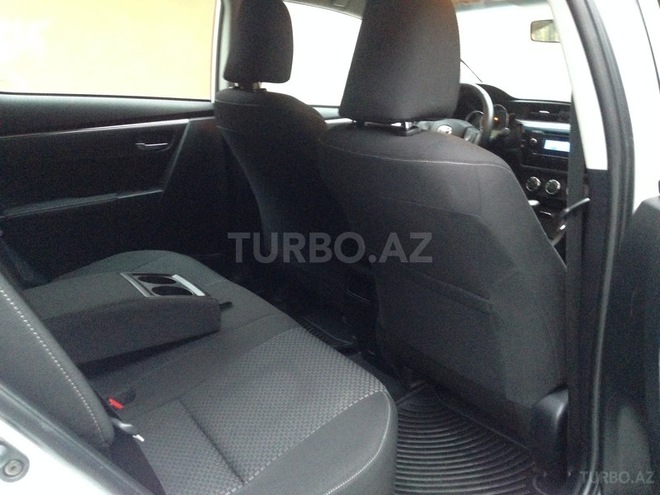 Toyota Corolla 2013, 77,450 km - 1.6 l - Bakı
