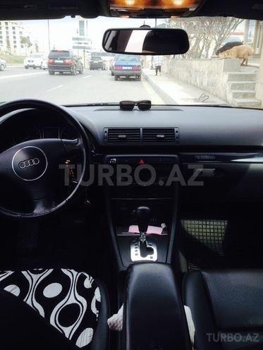 Audi A4 2003, 205,000 km - 1.8 l - Bakı