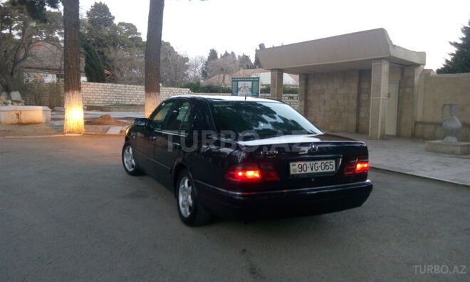 Mercedes E 280 1998, 205,350 km - 0.3 l - Sumqayıt