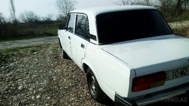 LADA (VAZ) 2107 2003, 176,303 km - 1.6 л - Qusar