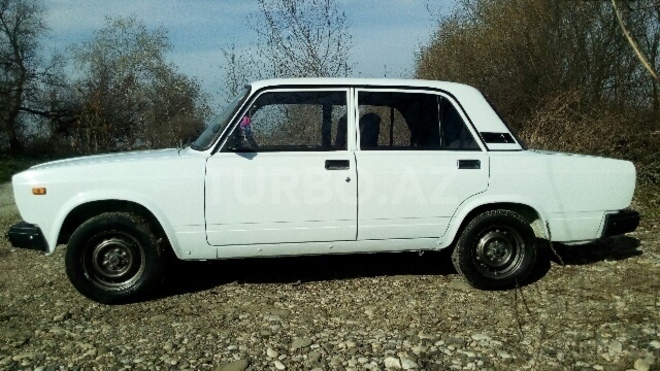 LADA (VAZ) 2107 2003, 176,303 km - 1.6 л - Qusar