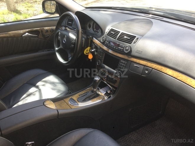 Mercedes E 350 2007, 95,600 km - 3.5 л - Bakı