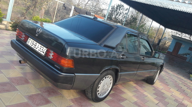 Mercedes 190 1991, 232 km - 1.8 л - Bərdə