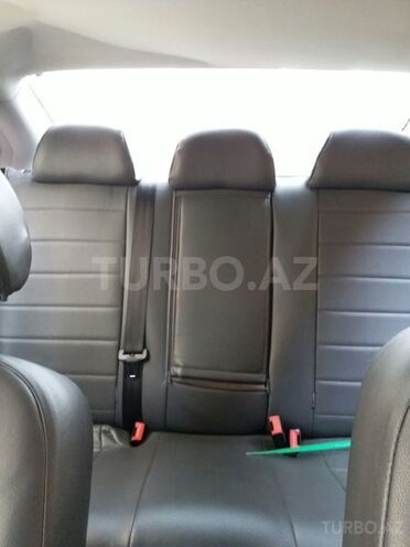 Volkswagen Passat 2003, 210,000 km - 2.0 l - Bakı