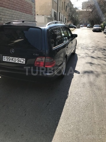Mercedes E 220 2000, 340,000 km - 2.2 l - Bakı