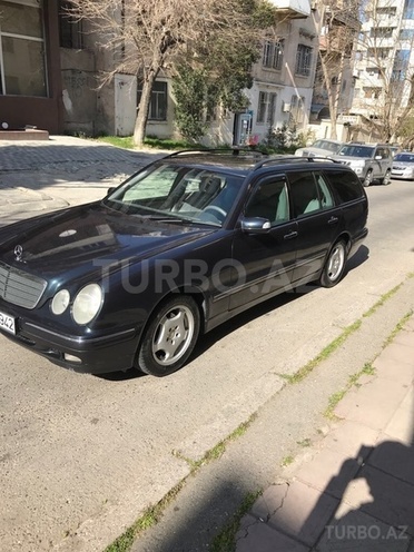 Mercedes E 220 2000, 340,000 km - 2.2 l - Bakı