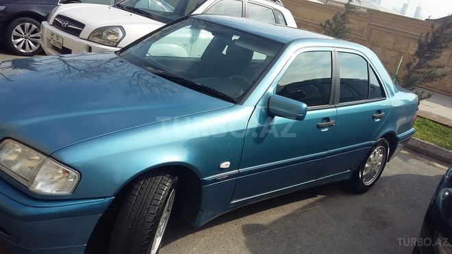 Mercedes C 180 1999, 225,000 km - 1.8 l - Bakı