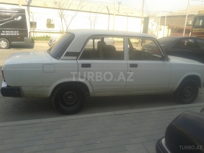 LADA (VAZ) 2107 1999, 199,000 km - 1.6 l - Bakı