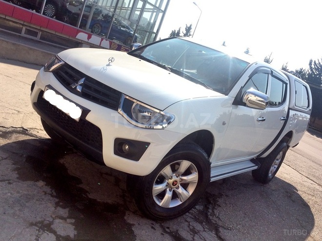 Mitsubishi L200 2014, 77,619 km - 2.5 l - Bakı