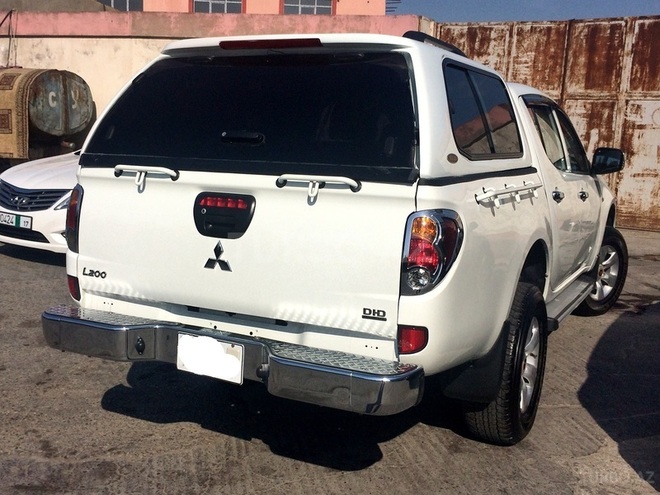 Mitsubishi L200 2014, 77,619 km - 2.5 l - Bakı