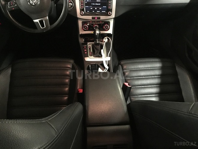 Volkswagen Passat CC 2011, 110,000 km - 2.0 l - Bakı