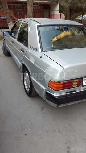 Mercedes 190 1991, 239,000 km - 1.9 л - Bakı