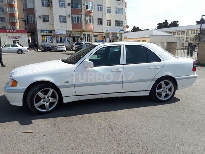 Mercedes C 200 1997, 265,000 km - 0.2 l - Bakı