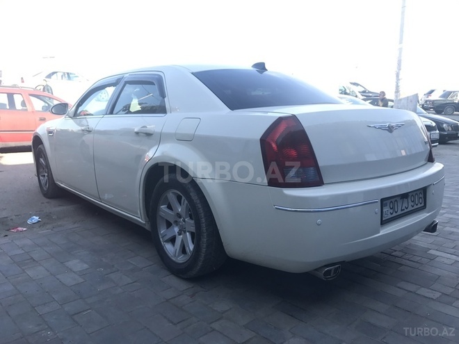 Chrysler 300C 2005, 140,000 km - 2.7 l - Bakı
