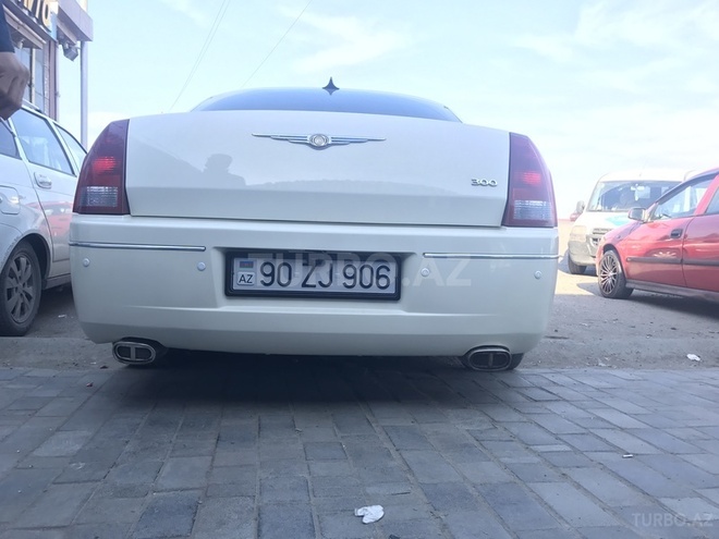 Chrysler 300C 2005, 140,000 km - 2.7 l - Bakı
