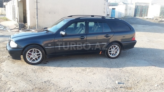 Mercedes C 200 1999, 260,000 km - 2.0 l - Bakı