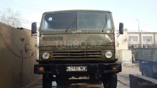 KamAz 55111 1980, 386,155 km - 11.0 l - Sumqayıt