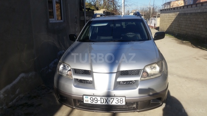 Mitsubishi Outlander 2002, 183,000 km - 2.4 l - Xaçmaz