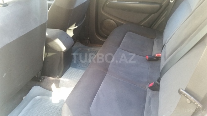 Mitsubishi Outlander 2002, 183,000 km - 2.4 l - Xaçmaz