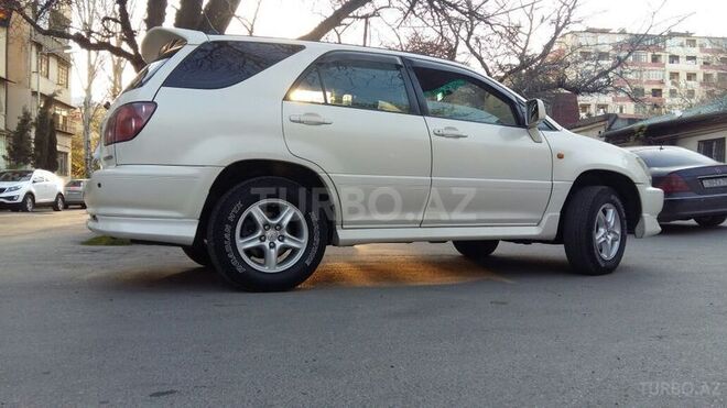 Toyota Harrier 2000, 170,000 km - 2.2 l - Bakı
