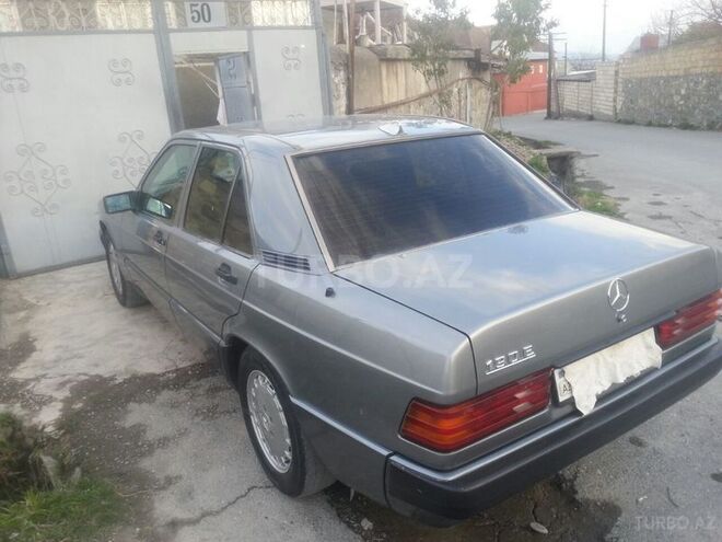 Mercedes 190 1991, 255,000 km - 2.0 l - Şəki