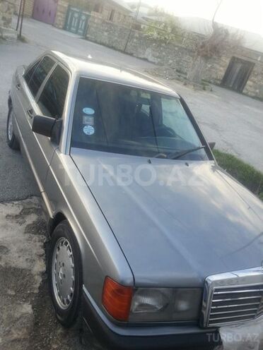 Mercedes 190 1991, 255,000 km - 2.0 l - Şəki