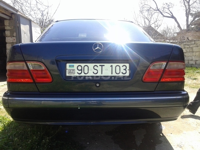 Mercedes E 200 2000, 216,276 km - 2.0 l - Bakı