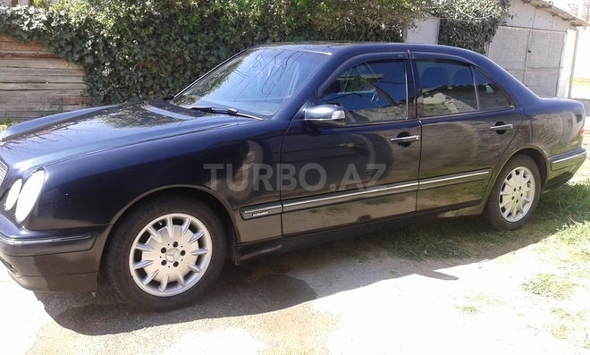 Mercedes E 200 2000, 216,276 km - 2.0 l - Bakı